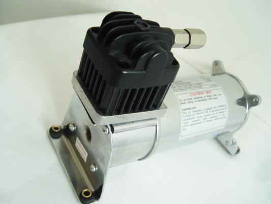Ein guter Preis. Fahrsuspendierungs-Kompressor-rostfreier Lasts-Schlauch der Metall12v silberner Luft-150psi für Land Rover Online