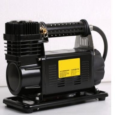 Luftkompressoren des Fahrzeug-150psi fertigten Farbe mit Abgreifklemme-DC 12v besonders an