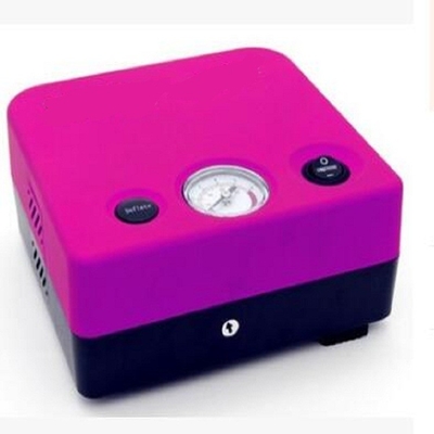 Ein guter Preis. Hellerer Stecker 6 Stangen-Plastikluftkompressor-Mini Air Pump With Cigarettes Online