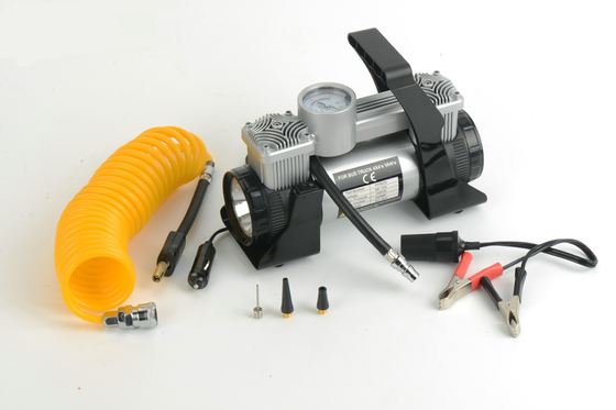 LKW Mini Tire Air Pump silberne schwarze Farbe 180w 12 Volt-DCs mit Licht