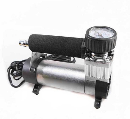 Ein guter Preis. Portierbarer Luftkompressor 12v der silbernen schwarzen harten Beanspruchung 140 P-/inLuftpumpe für Auto Online