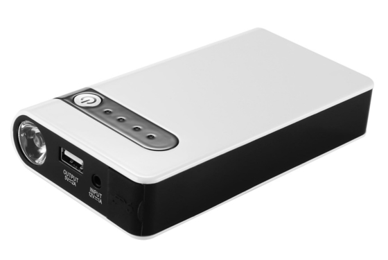 12V-Portable Jump Starter mit LED Taschenlampe und 11000mAh-Batterie