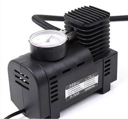 Ein guter Preis. Gewicht 0,8 portierbaren Auto-Luftpumpe Kilogramm DCs 12V 250 P/in Druck-mit Uhr Online