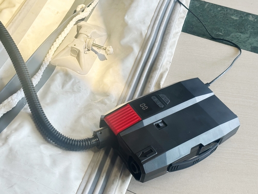 5000mAH Batteriekapazität SUP Elektropumpe für aufblasbare Dock-Kajak-Paddelbrett 20PSI 12V/110-240V