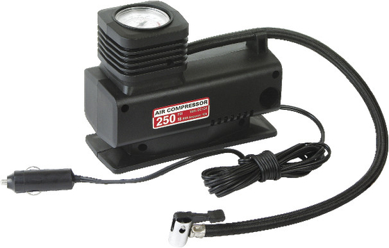Ein guter Preis. Plastikschwarzes handlich entlang dem Auto-Luftkompressor der Reise-DC12V für verschiedene Reifen Online