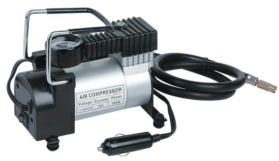Ein guter Preis. Silberner Metallzylinderkopf-portierbarer Fahrzeug-Luftkompressor 140PSI Online