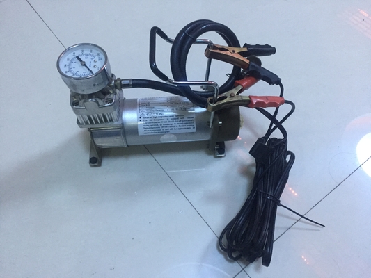 Ein guter Preis. Metallauto-Luftpumpe-Kompressor einzylindrig für alle Arten Autos mit Messgerät Online